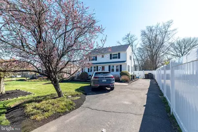 712 E Hancock Street, Lansdale, PA 19446 - Photo 4