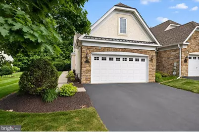 377 Brittany Court, Souderton, PA 18964 - Photo 2