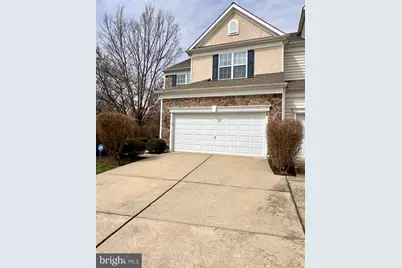 21 Berman Court, Phoenixville, PA 19460 - Photo 2