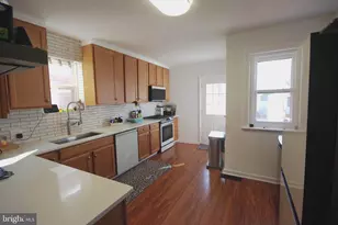 415 N York St, Pottstown, PA 19464 - Photo 10