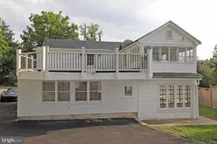 233 E Montgomery Ave, Ardmore, PA 19003 - Photo 12