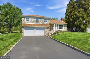 1871 Clayton Rd, Abington, PA 19001 - Photo 2