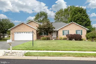 2951 Burton Dr, Gilbertsville, PA 19525 - Photo 1