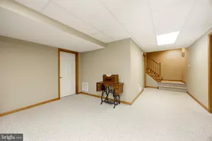 2951 Burton Dr, Gilbertsville, PA 19525 - Photo 28