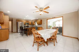 2951 Burton Dr, Gilbertsville, PA 19525 - Photo 16