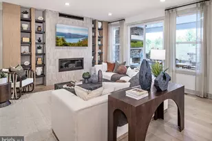 304 Grayson Ct, Royersford, PA 19468 - Photo 4