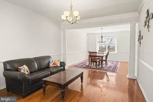 2106 Peregrine Cir, Norristown, PA 19403 - Photo 10