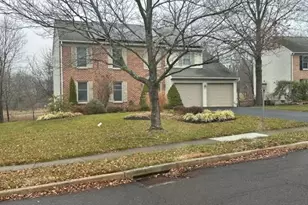 411 Shipwrighter Way, Lansdale, PA 19446 - Photo 2