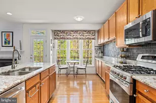 10 Almond Ct, Lafayette Hill, PA 19444 - Photo 6
