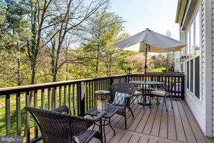 10 Almond Ct, Lafayette Hill, PA 19444 - Photo 32