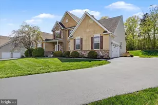 108 Matthew Ln, Gilbertsville, PA 19525 - Photo 4
