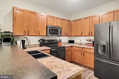 1498 Laura Lane, Pottstown, PA 19464 - Photo 8