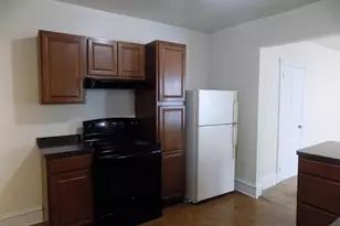 82 Main St, Pennsburg, PA 18073 - Photo 8