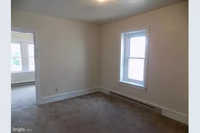 82 Main Street, Pennsburg, PA 18073 - Photo 18