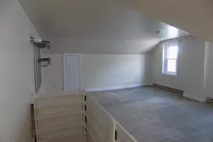 82 Main St, Pennsburg, PA 18073 - Photo 24