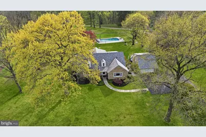 448 Moredon Road, Huntingdon Valley, PA 19006 - Photo 2