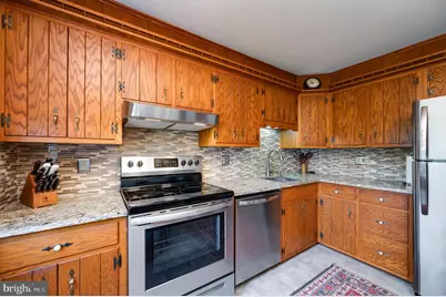 215 E Spruce Street, Gilbertsville, PA 19525 - Photo 14