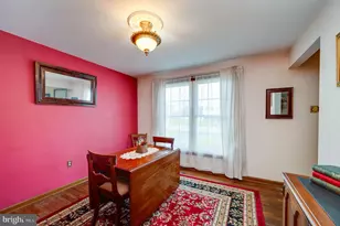 215 E Spruce St, Gilbertsville, PA 19525 - Photo 10