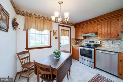 215 E Spruce Street, Gilbertsville, PA 19525 - Photo 12