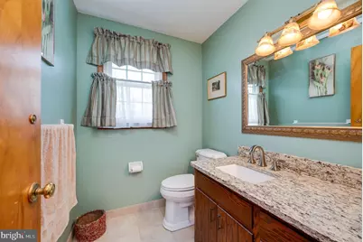 215 E Spruce Street, Gilbertsville, PA 19525 - Photo 16