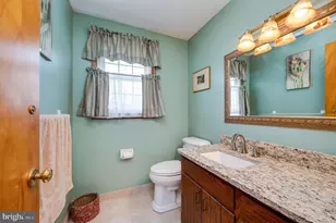 215 E Spruce St, Gilbertsville, PA 19525 - Photo 16