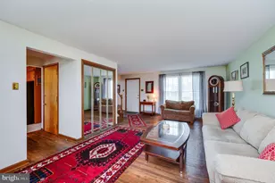 215 E Spruce St, Gilbertsville, PA 19525 - Photo 8