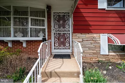 125 E 1st Avenue, Trappe, PA 19426 - Photo 2