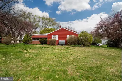 125 E 1st Avenue, Trappe, PA 19426 - Photo 32