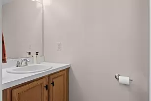 344 Bluestone Ct, Collegeville, PA 19426 - Photo 10