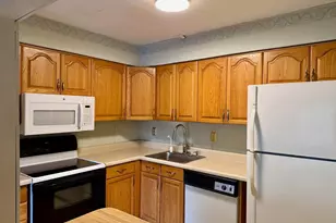 213 Whitpain Hills, Blue Bell, PA 19422 - Photo 4