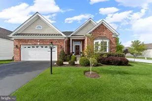 818 Woods End Ct, Collegeville, PA 19426 - Photo 1