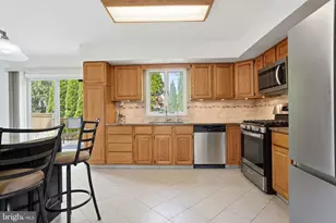 10 Lacey St, Hatboro, PA 19040 - Photo 6