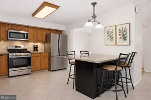 10 Lacey St, Hatboro, PA 19040 - Photo 2