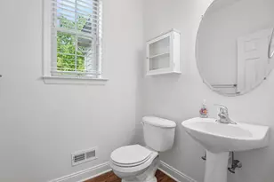 310 Barefield Ln, Conshohocken, PA 19428 - Photo 10
