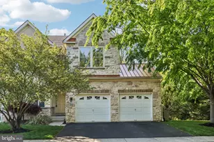 310 Barefield Ln, Conshohocken, PA 19428 - Photo 2