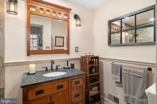 1946 Washington Ln, Jenkintown, PA 19046 - Photo 32