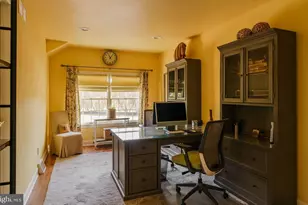 614 Glenview Dr, Horsham, PA 19044 - Photo 10
