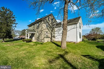 2190 E Buck Road, Pennsburg, PA 18073 - Photo 2
