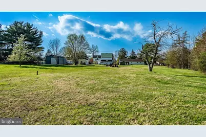 2190 E Buck Road, Pennsburg, PA 18073 - Photo 40