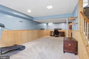 327 Abbey Ln, Lansdale, PA 19446 - Photo 32