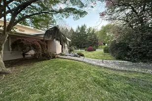 1301 Bobarn Dr, Penn Valley, PA 19072 - Photo 8