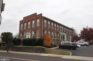 21 E Lincoln Ave, Hatfield, PA 19440 - Photo 1