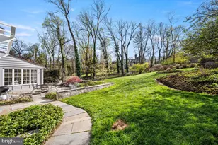 261 Farm Rd, Haverford, PA 19041 - Photo 2