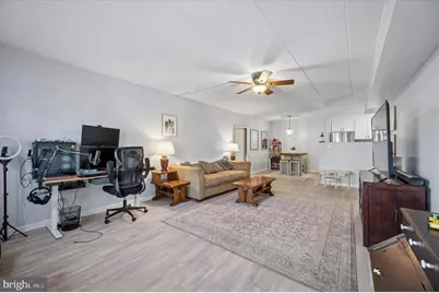 114 Riversedge #CONDO 114, Jeffersonville, PA 19403 - Photo 4