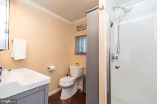 1605 N Line St, Lansdale, PA 19446 - Photo 32