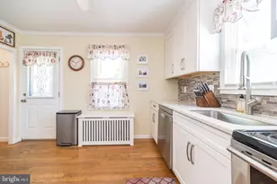 1605 N Line St, Lansdale, PA 19446 - Photo 30