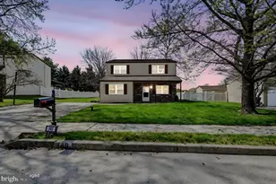 140 Wildflower Dr, Plymouth Meeting, PA 19462 - Photo 1