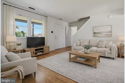 140 Wildflower Drive, Plymouth Meeting, PA 19462 - Photo 4