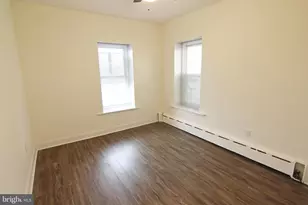 37 W 6th St, Bridgeport, PA 19405 - Photo 20