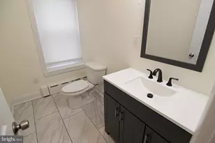 37 W 6th St, Bridgeport, PA 19405 - Photo 18